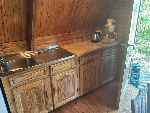 Chalet 4 pers + inboedel - afbeelding 10 van  12