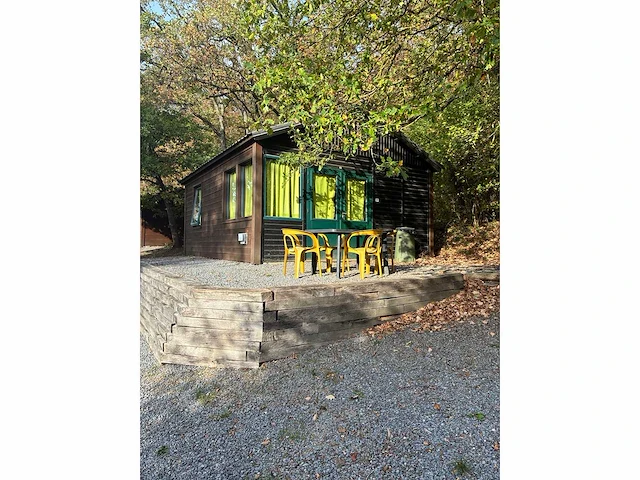 Chalet 4 pers + inboedel - afbeelding 1 van  6