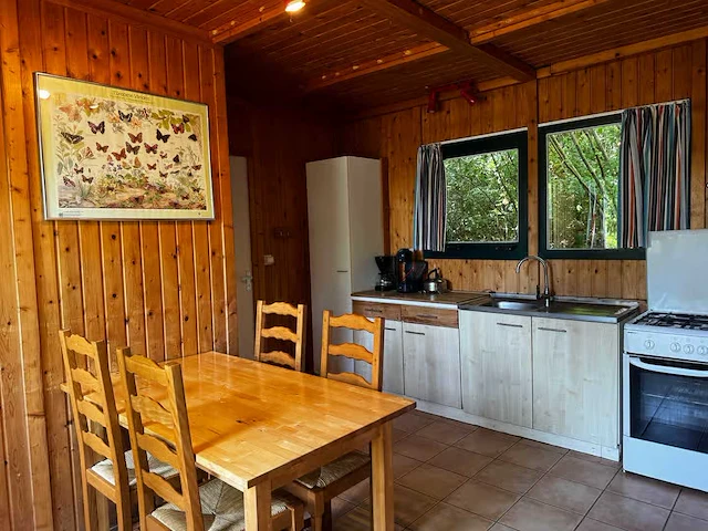 Chalet 6 pers + inboedel - afbeelding 2 van  6