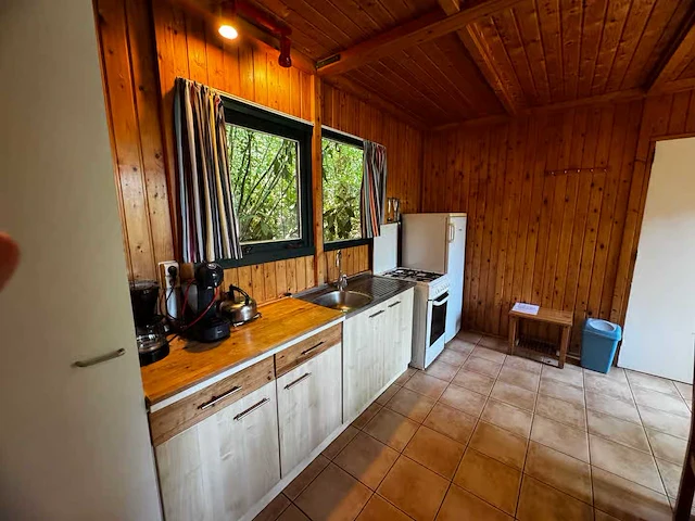Chalet 6 pers + inboedel - afbeelding 3 van  6