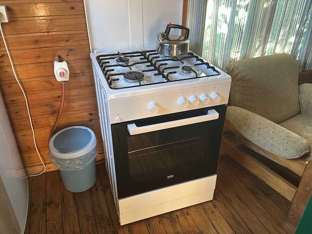 Chalet 6 pers + inboedel - afbeelding 15 van  16