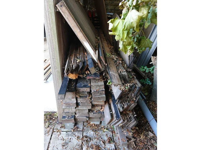 Chalet in hout - afbeelding 1 van  2