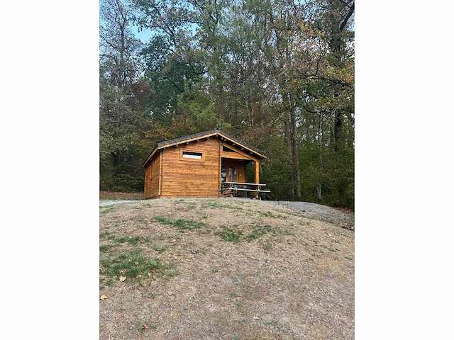 Chalet + inboedel - afbeelding 1 van  19