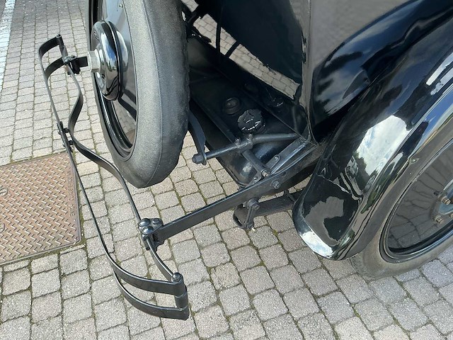 Chalmers touringcar 35 c oldtimer - afbeelding 18 van  45