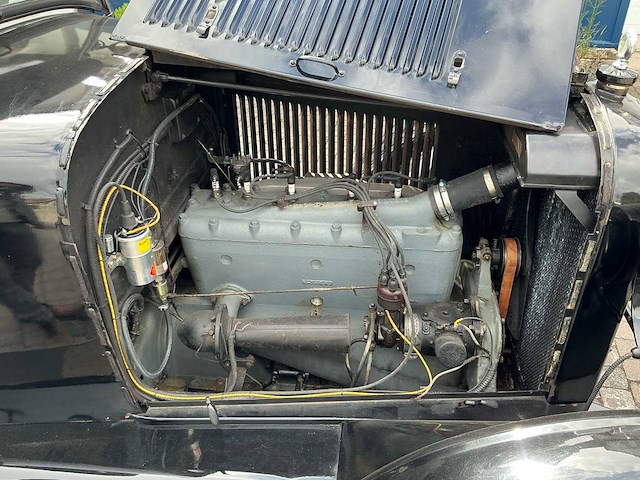 Chalmers touringcar 35 c oldtimer - afbeelding 27 van  45