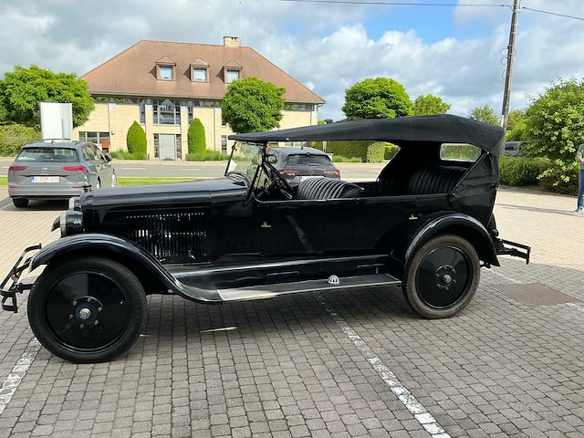 Chalmers touringcar 35 c oldtimer - afbeelding 22 van  44