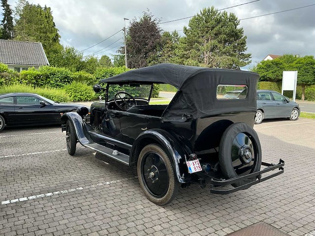 Chalmers touringcar 35 c oldtimer - afbeelding 24 van  44