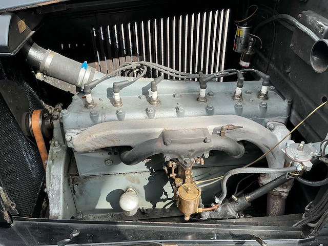 Chalmers touringcar 35 c oldtimer - afbeelding 32 van  44