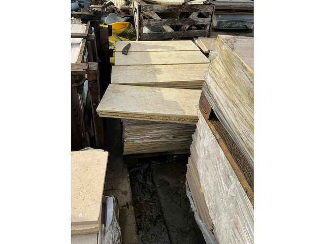 Chambolle (100x) - afbeelding 3 van  3