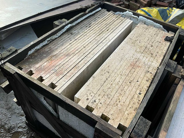 Chambolle (60x) - afbeelding 1 van  6