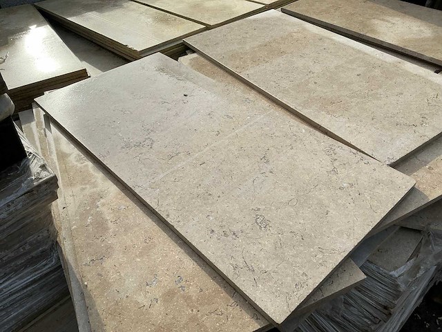 Chambolle (88x) - afbeelding 1 van  3