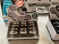 Champ diverse asbakken in display - afbeelding 4 van  7