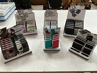 Champ diverse sigaretten cases in display - afbeelding 1 van  7