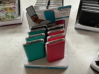 Champ diverse sigaretten cases in display - afbeelding 4 van  7