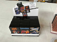 Champ diverse sigaretten cases in display - afbeelding 4 van  10