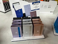 Champ diverse sigaretten cases in display - afbeelding 5 van  7