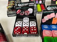 Champ high diverse grinders in display - afbeelding 4 van  8