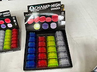Champ high diverse grinders in display - afbeelding 6 van  8