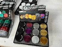 Champ high diverse grinders in display - afbeelding 2 van  7