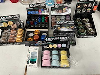 Champ high mix kavel diverse grinders in display - afbeelding 1 van  11