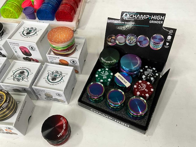 Champ high mix kavel diverse grinders - afbeelding 5 van  8