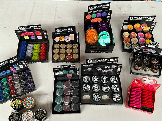 Champ high mix kavel diverse grinders - afbeelding 4 van  12