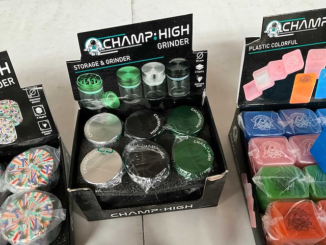 Champ high mix kavel diverse grinders - afbeelding 2 van  13