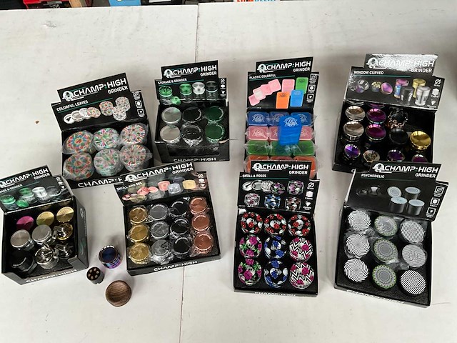 Champ high mix kavel diverse grinders - afbeelding 5 van  13