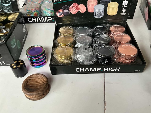 Champ high mix kavel diverse grinders - afbeelding 11 van  13