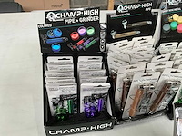 Champ high mix kavel diverse pijpen in display - afbeelding 6 van  7