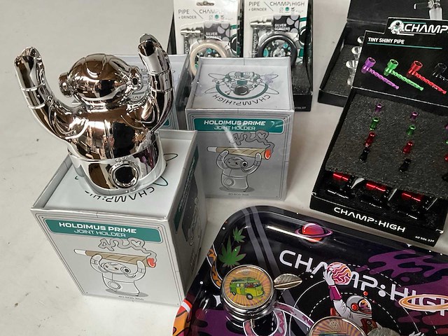 Champ high mix kavel diverse rookwaren - afbeelding 8 van  12