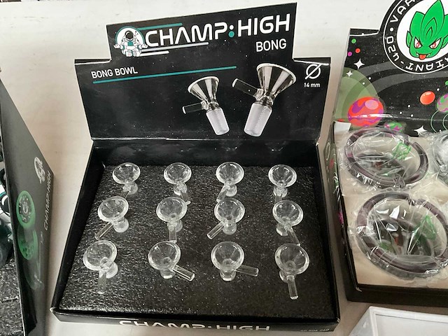 Champ high mix kavel diverse rookwaren - afbeelding 11 van  12