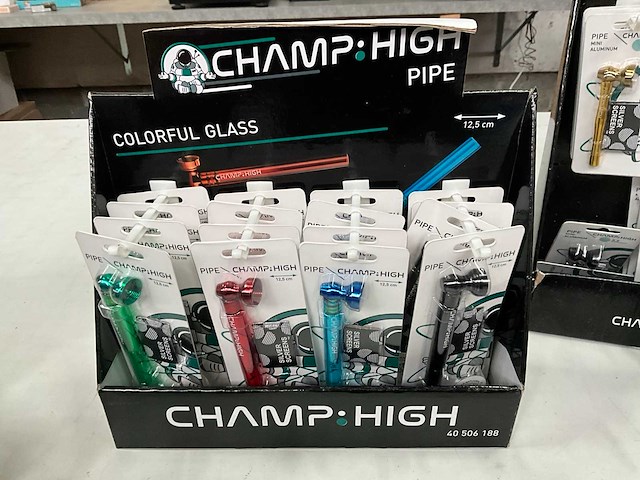 Champ high mix kavel pijpen in display - afbeelding 5 van  7