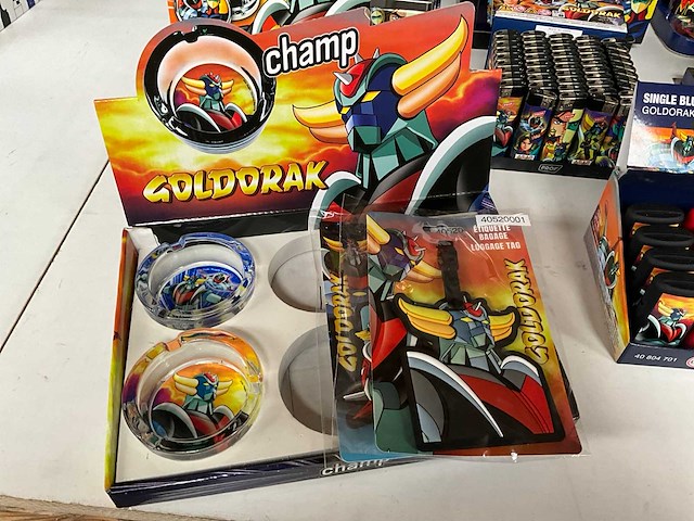 Champ mix kavel diverse rookwaren thema goldorak - afbeelding 3 van  6