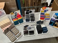 Champ mix kavel sigaret cases in display - afbeelding 9 van  9