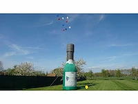Champagnefles 7m hoog