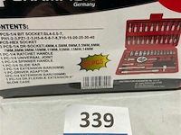 Champion doppen en bitsenset 46 dlg - afbeelding 1 van  3