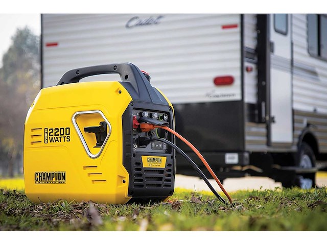 Champion power equipment 9200i-eu elektrische generator 2200 w omvormer benzine 58 dba - afbeelding 2 van  11