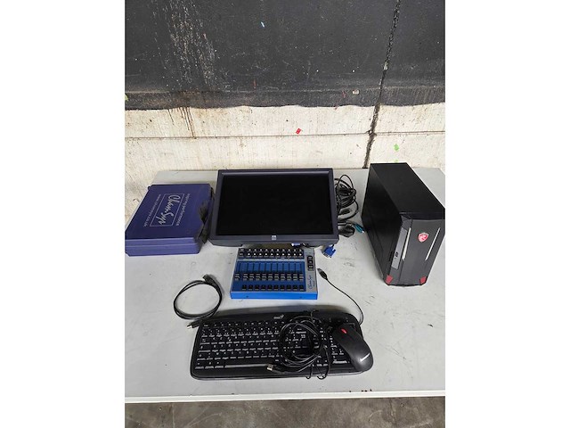 Chamsys mini wing + pc + touch - afbeelding 1 van  5