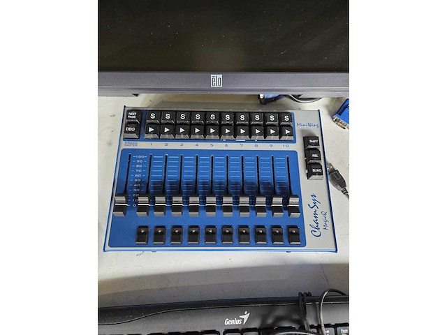 Chamsys mini wing + pc + touch - afbeelding 2 van  5