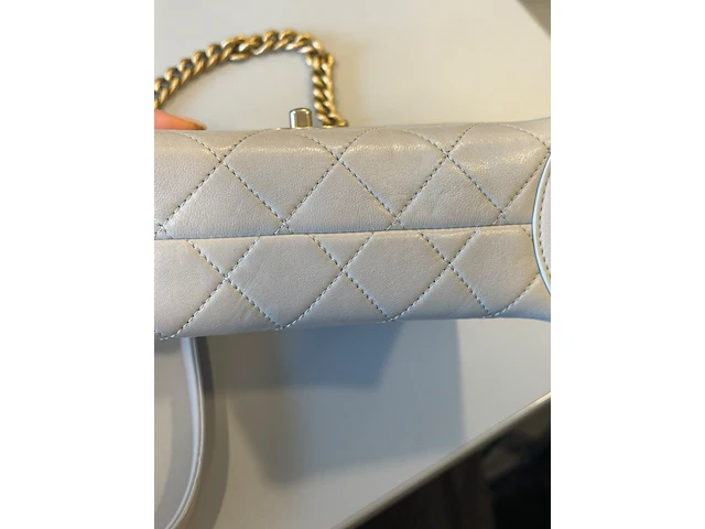 Chanel handtas - top handle flap bag - afbeelding 18 van  24