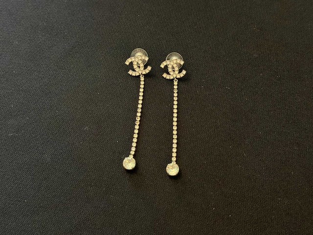 Chanel oorbellen - afbeelding 1 van  5