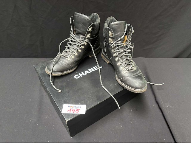 Chanel schoenen maat 38 (gebruikt) - afbeelding 1 van  3