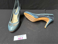 Chanel schoenen maat 38 (gebruikt) - afbeelding 1 van  2