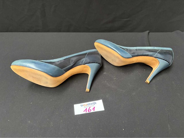 Chanel schoenen maat 38 (gebruikt) - afbeelding 2 van  2