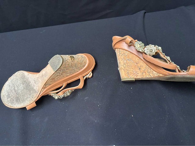 Chanel schoenen maat 38 (gebruikt) - afbeelding 3 van  4