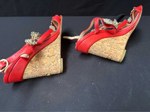 Chanel schoenen maat 38 (gebruikt) - afbeelding 2 van  4