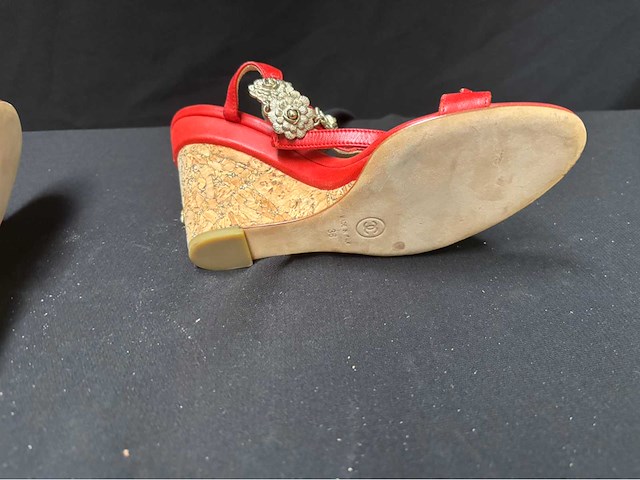 Chanel schoenen maat 38 (gebruikt) - afbeelding 4 van  4