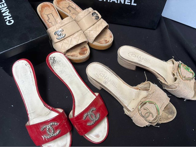 Chanel slippers maat 38 (gebruikt) (3x) - afbeelding 2 van  2