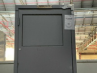 Change o matic metalen linnenkast (4x) - afbeelding 1 van  5